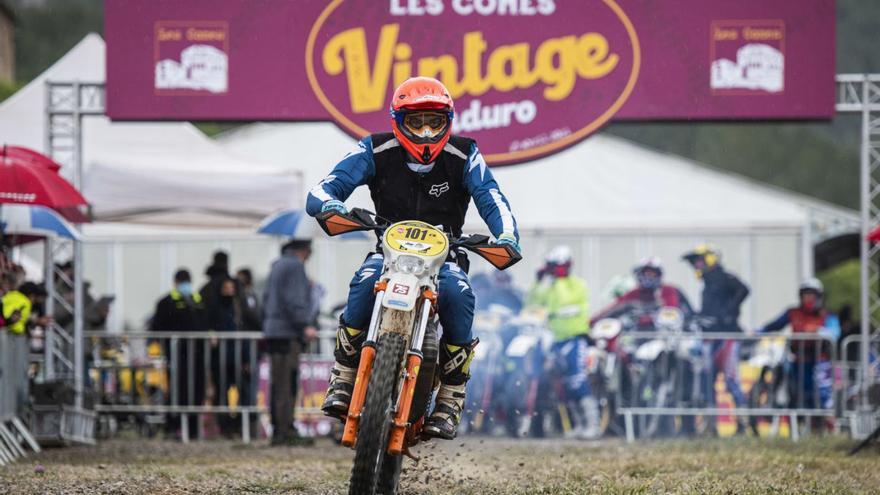 El segon Les Comes Vintage Enduro acull la Copa d’Espanya Clàssic i la Copa Catalana