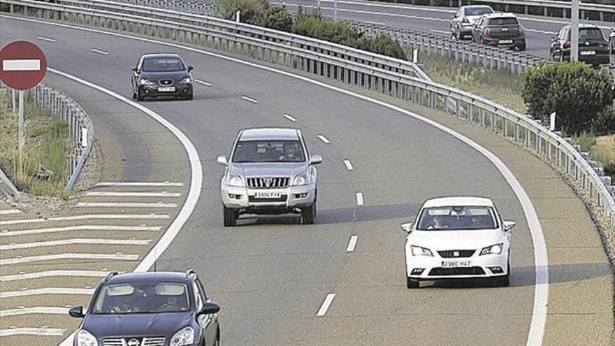 La DGT prevé un total de 4,8 millones de desplazamientos por el puente