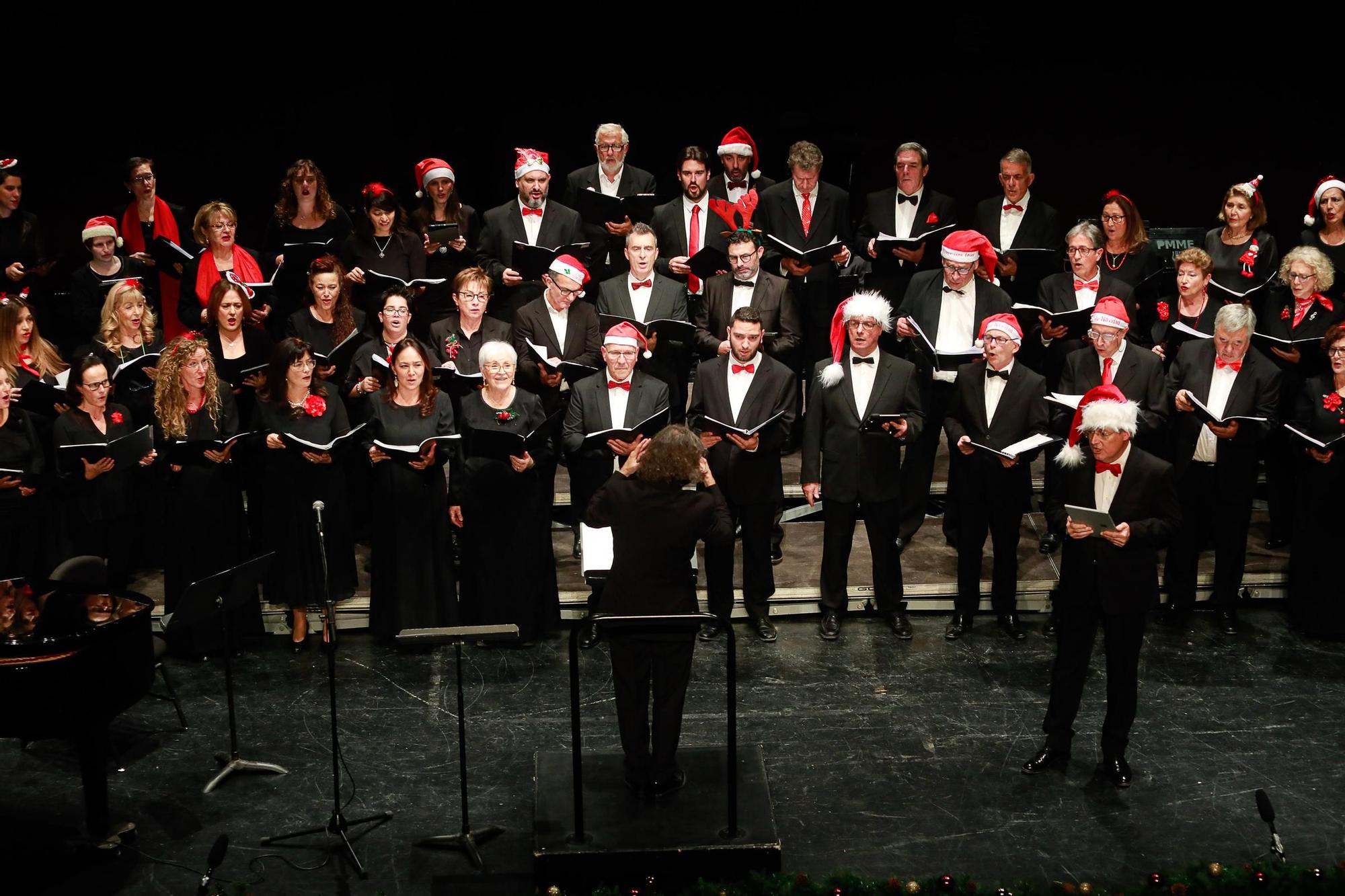 Las imágenes del concierto de Nadal del Cor y la Banda Sinfónica de Ibiza