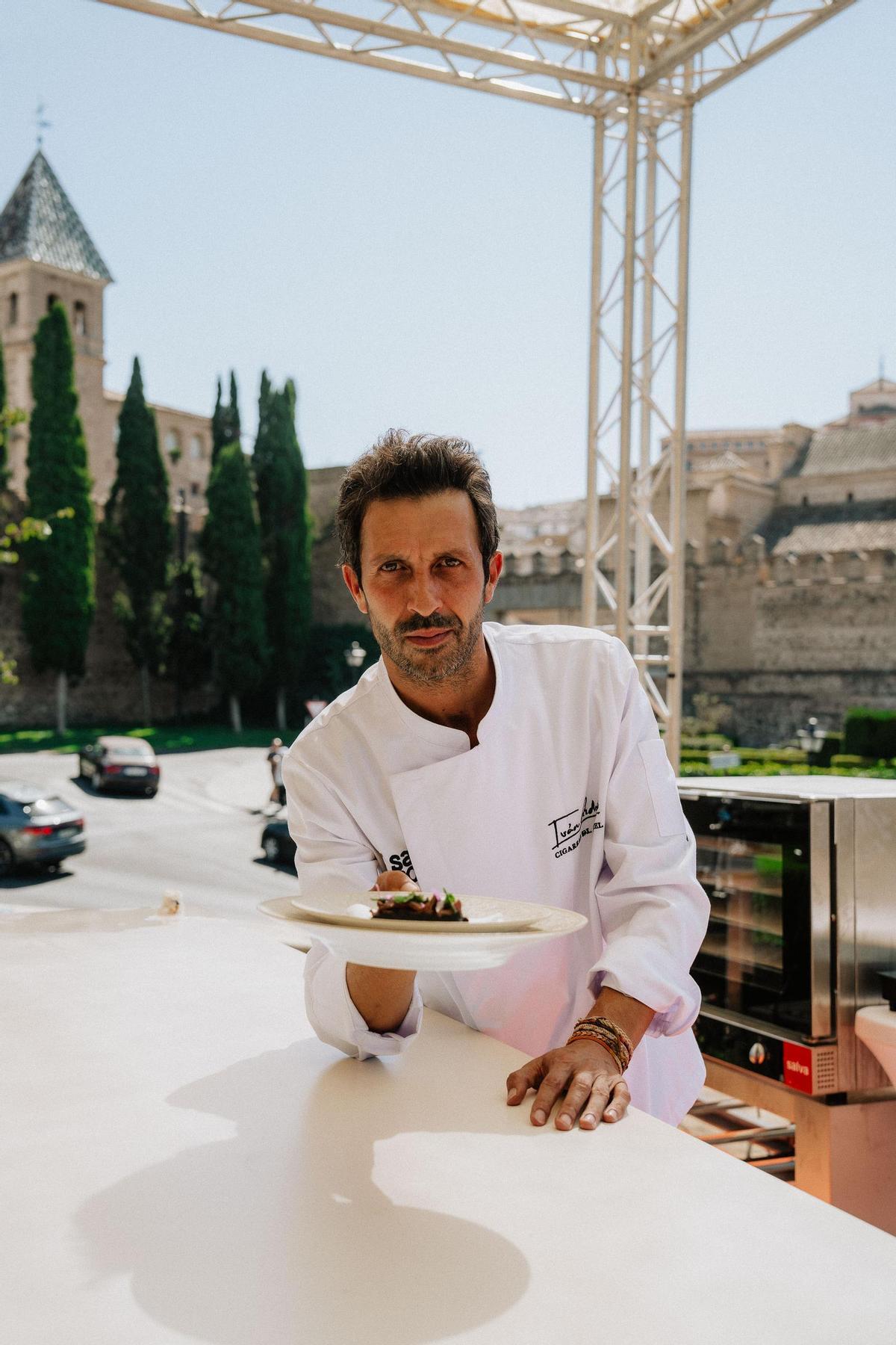 Iván Cerdeño con su tapa para Sabor Toledo.