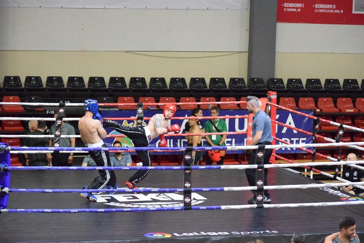 Uno de los combates de un deportista del BoxSafor en el Nacional