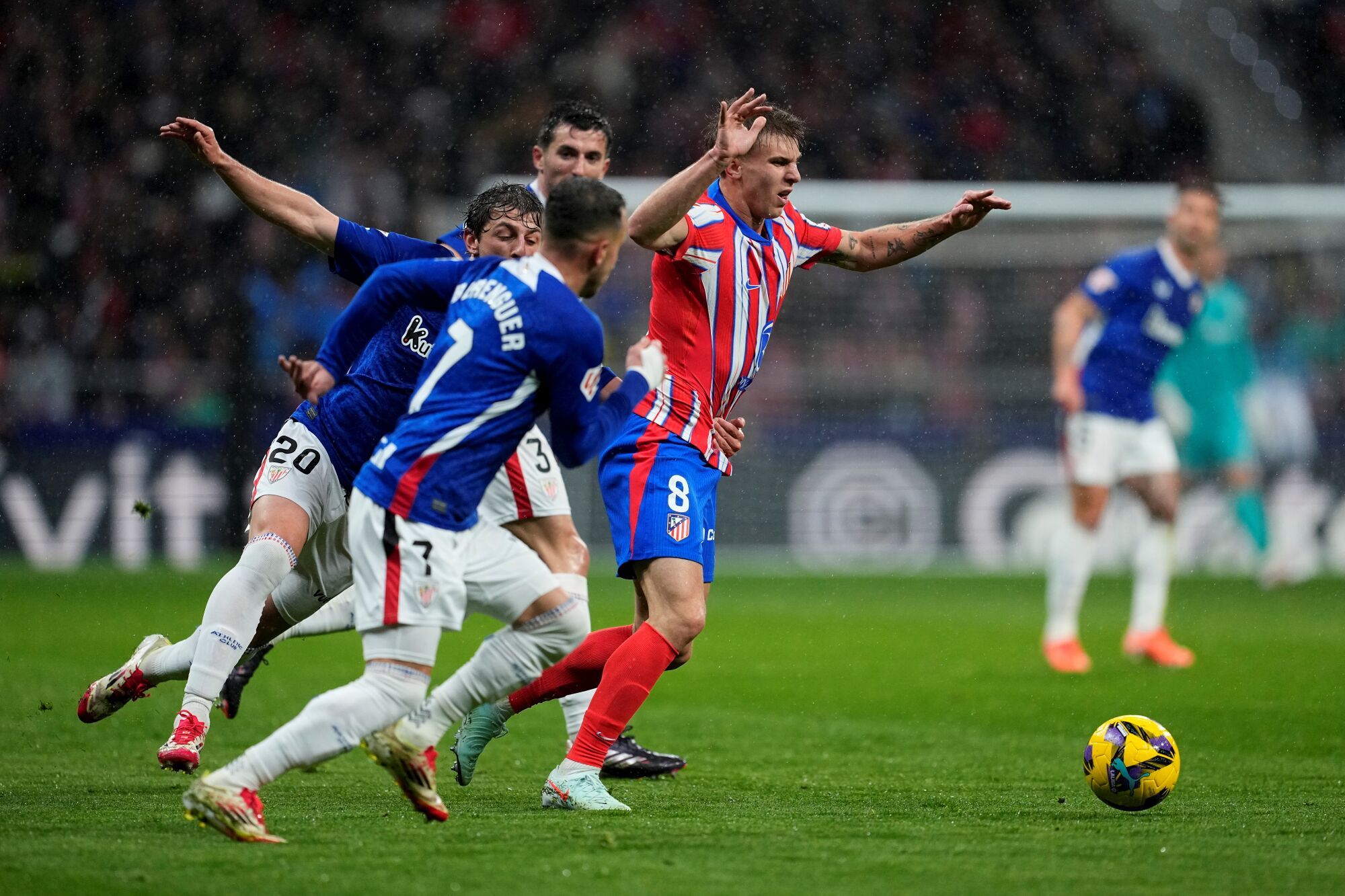 Pablo Barrios of Atletico de Madrid in action during the Spanish League, LaLiga EA Sports, football match played between Atletico de Madrid and Athletic Club de Bilbao at Riyadh Air Metropolitano stadium on March 1, 2025, in Madrid, Spain. AFP7 01/03/2025 ONLY FOR USE IN SPAIN. Oscar J. Barroso / AFP7 / Europa Press;2025;SPAIN;Soccer;Sport;ZSOCCER;ZSPORT;Atletico de Madrid v Athletic Club de Bilbao - LaLiga EA Sports;