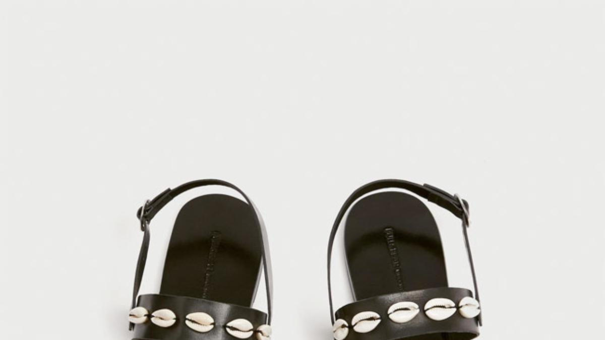 15 zapatos imprescindibles de las rebajas de verano de Pull&amp;Bear