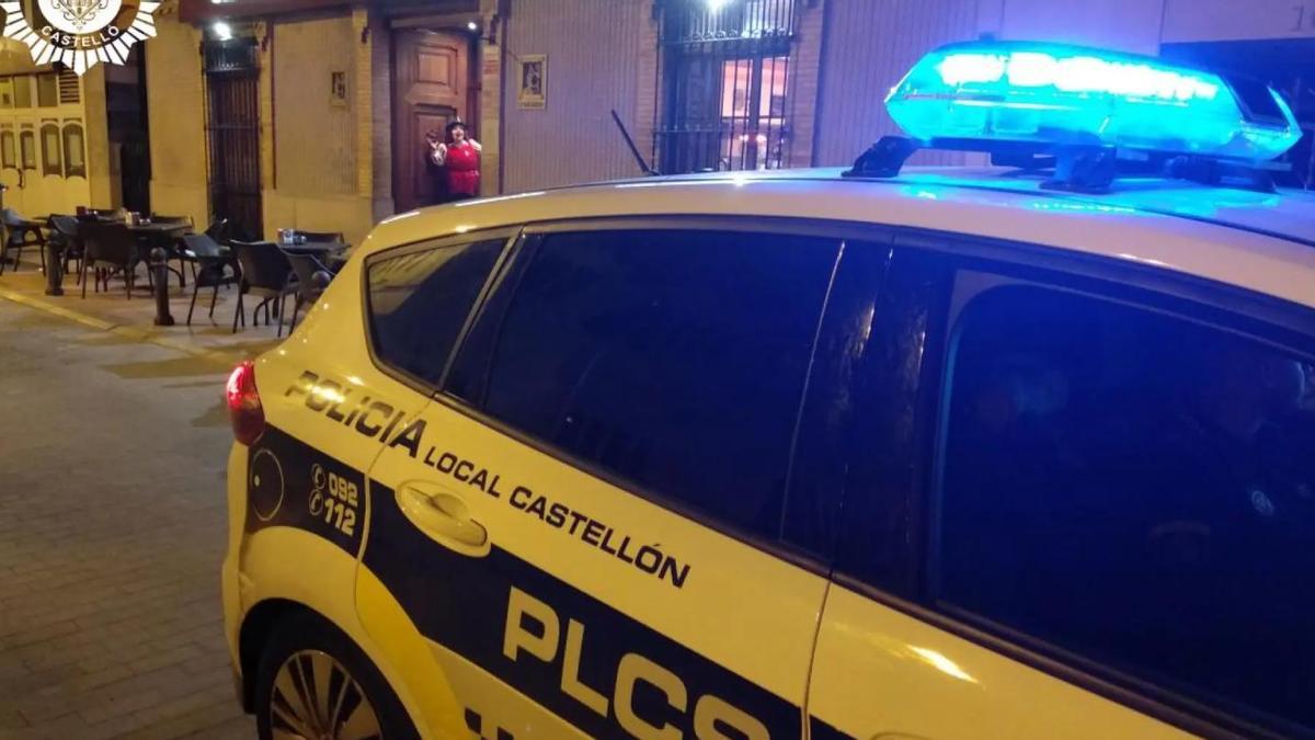 Imagen de archivo de un coche de la Policía Local de Castelló