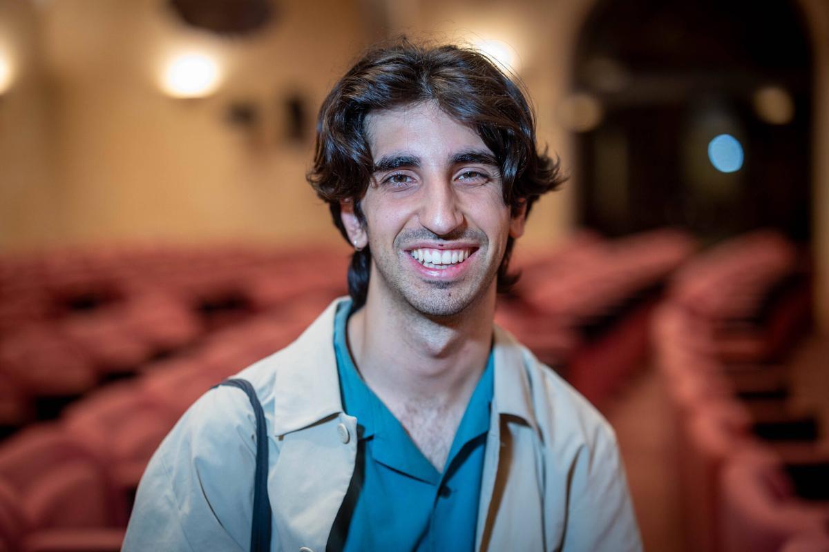 Gabriel, estudiante de ciencias políticas y sociología que está cursando prácticas en la Escola d’Administració Pública de Catalunya.
