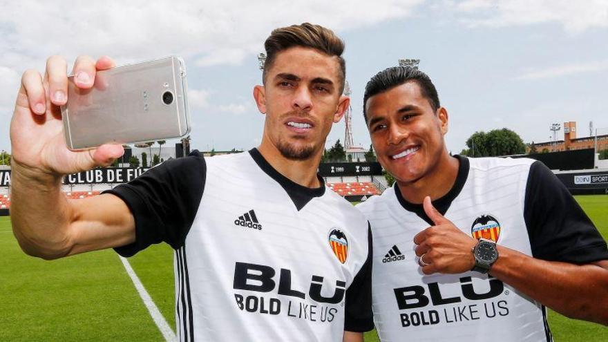 Gabriel y Murillo. Foto: Valencia CF