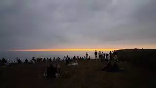 En gran parte de Asturias no se observó (por las nubes) el eclipse, aunque hubo gente con problemas: hasta 18 personas tuvieron algún daño en la vista