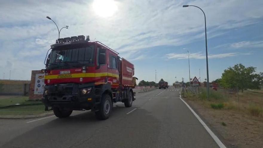 Vídeo | La UME sale de Zaragoza dirección Peñarroya de Tastavíns para combatir el incendio