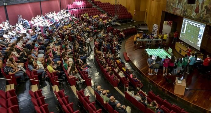 LAS PALMAS DE GRAN CANARIA A 20/06/2017. Final del proyecto escolar de la ULPGC Ciberlandia/Gran Canaria. FOTO: J.PÉREZ CURBELO