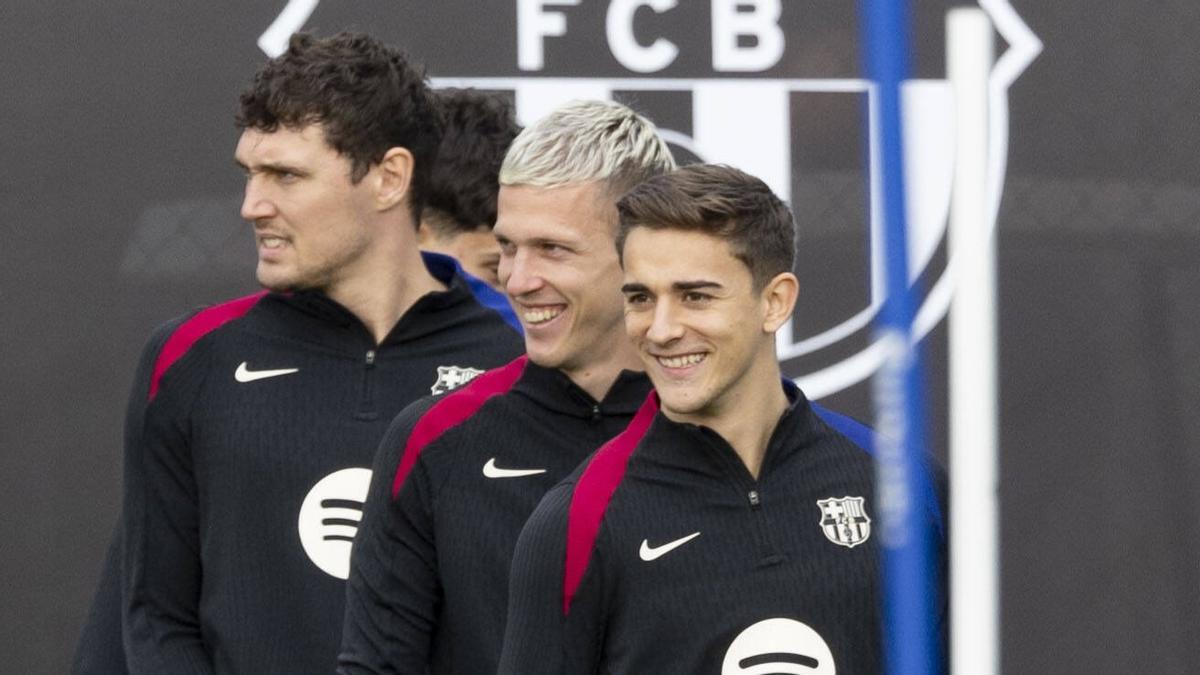 Gavi y Dani Olmo, en un entrenamiento del FC Barcelona