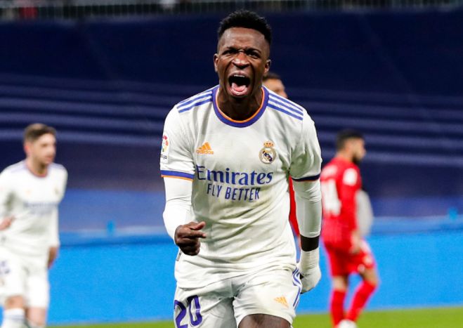 Vinicius celebra su gol ante el Sevilla.