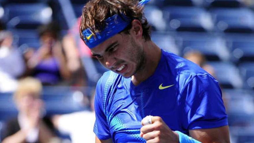 Rafa Nadal celebra un punto ayer ante Muller.