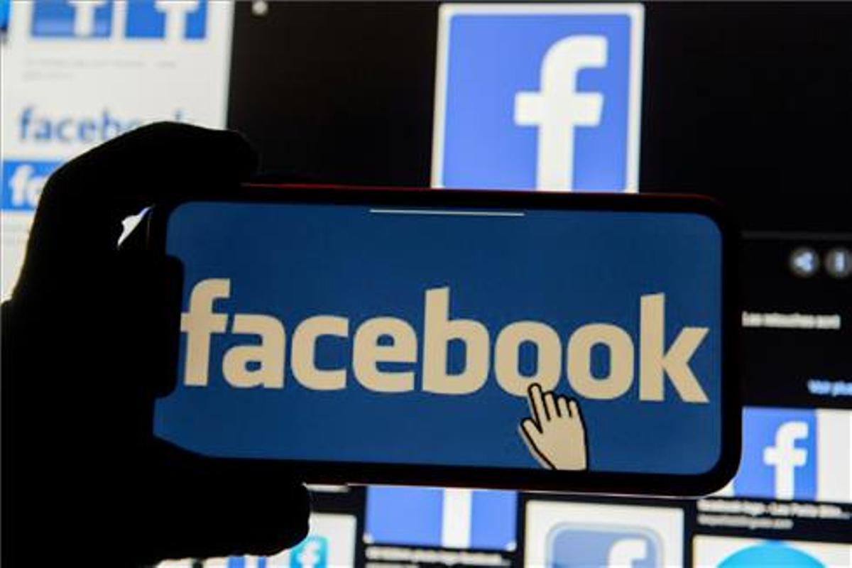 Facebook duplica els seus beneficis en un any amb la pandèmia