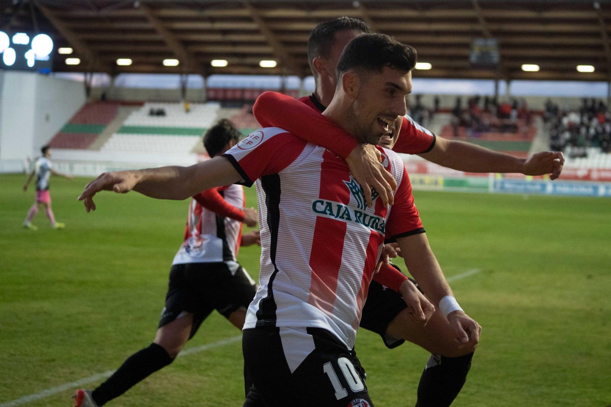 Triunfo del Zamora CF ante Unionistas de Salamanca