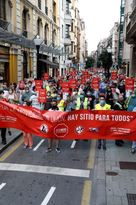 Movilización contra las peatonalización en Gijón