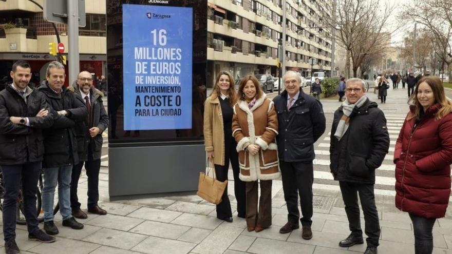 JCDecaux empezará a sustituir en marzo 550 marquesinas de autobús en Zaragoza