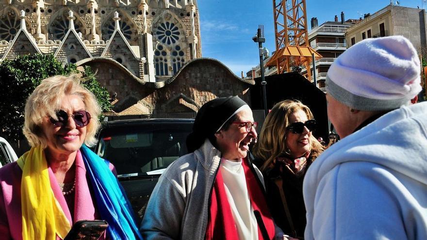 La nova caravana per ajudar Ucraïna de sor Lucía que beneirà el papa Lleó XIV necessita un cop de mà