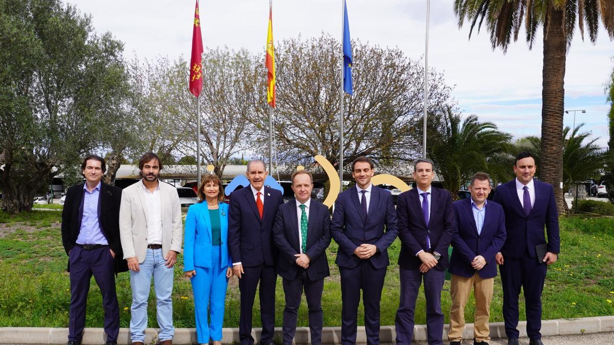 Visita del ministro de Educación Superior, Ciencia y Tecnología de República Dominicana a las instalaciones del Imida.