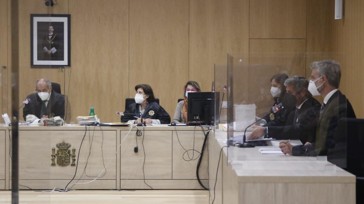 La Sección Segunda de la Audiencia de Córdoba acoge el juicio al vecino de Iznájar de 95 años que mató a su mujer enferma de alhzéimer.