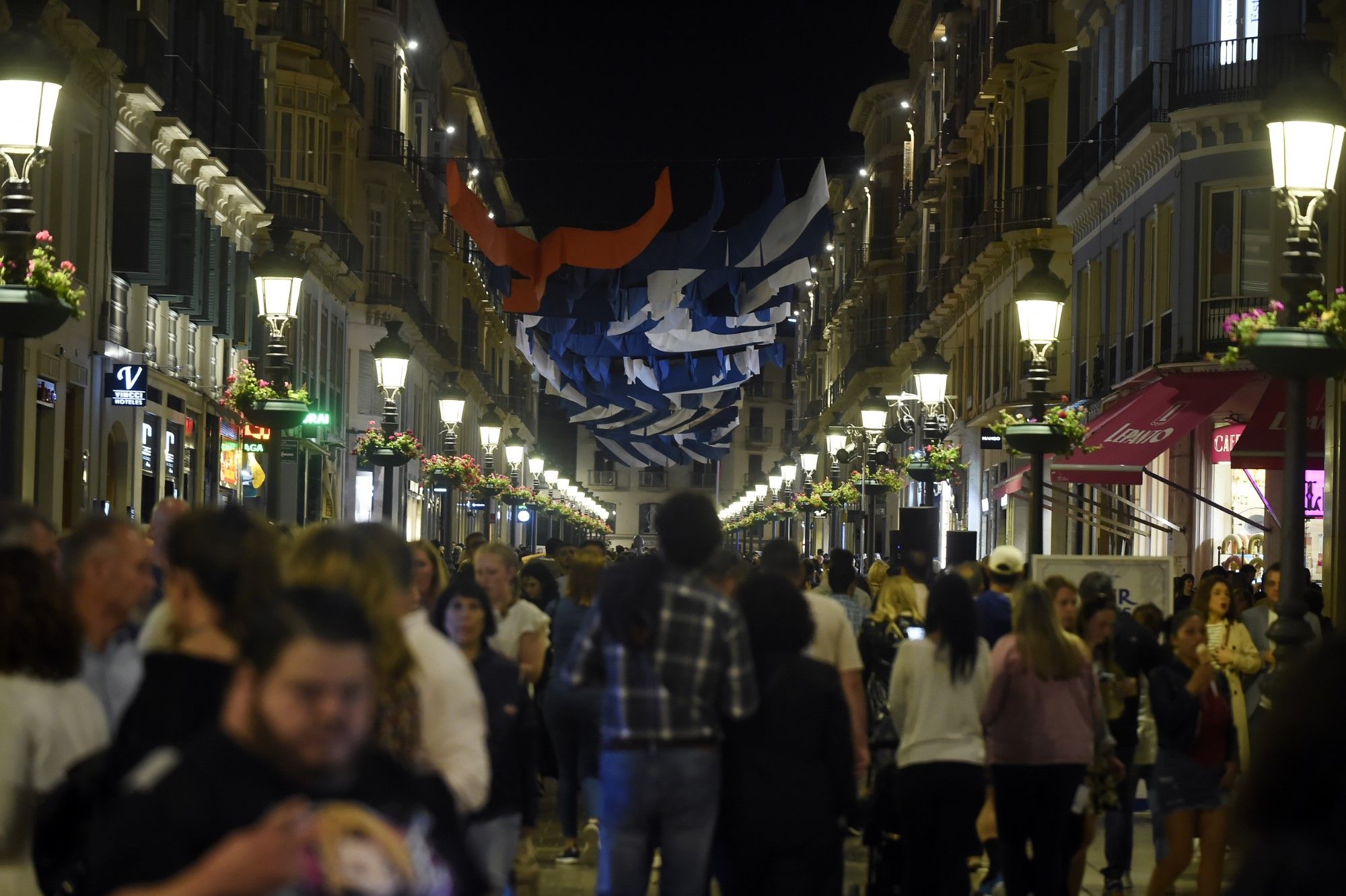 Málaga vive una nueva edición de La Noche en Blanco