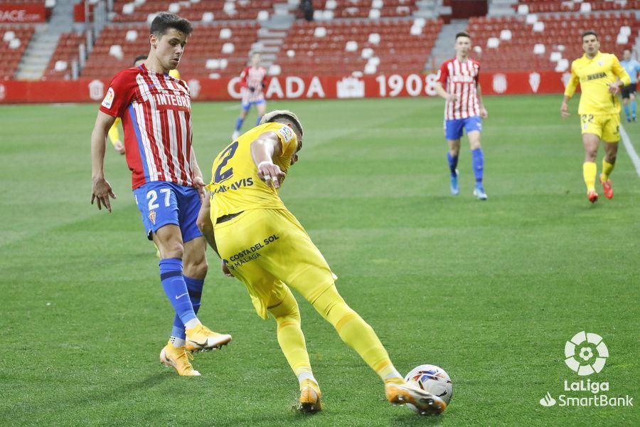 Partido de la Liga Smartbank entre el Sporting y el Málaga CF