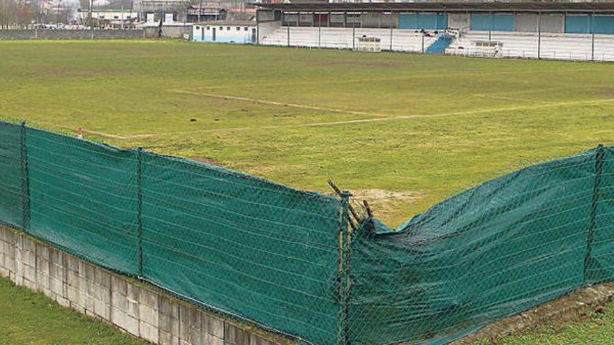 Campo de fútbol de O Xestal.  // I. Osorio