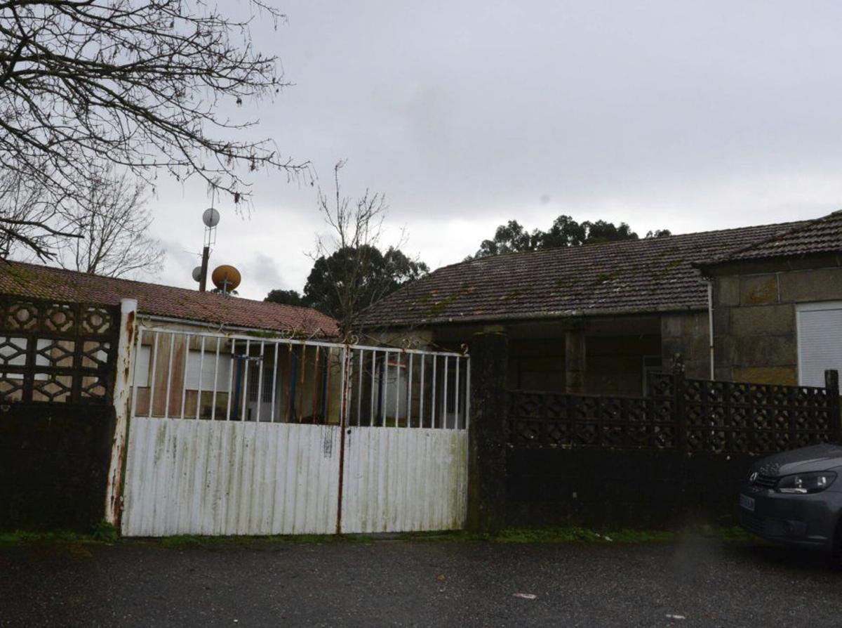 Antigua escuela de A Retirosa, en Cangas. | GONZALO NÚÑEZ