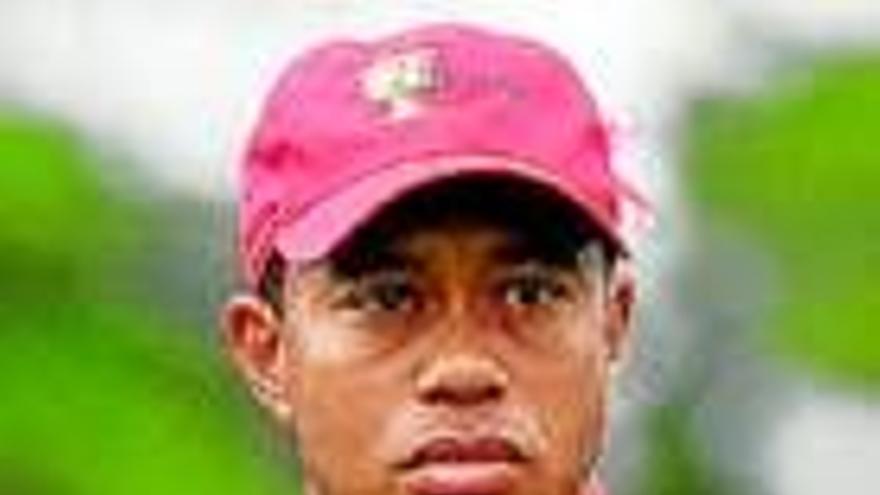 Tiger Woods volverá a jugar en abril en el Masters de Augusta