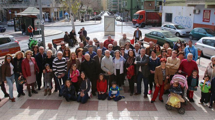 Socios y simpatizantes de Adein, el pasado febrero.