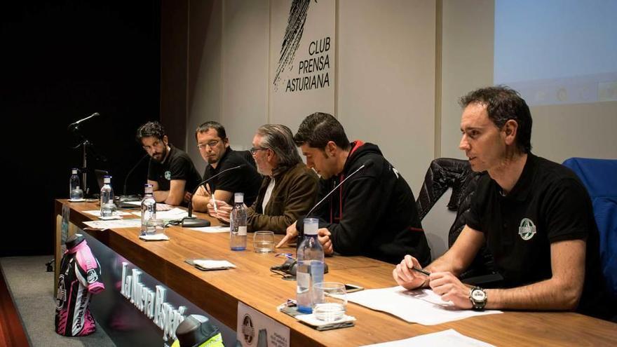 De izquierda a derecha, Marco Rodríguez, Nano Nava, José Antonio Walker, Chechu Rubiera y Santi Pérez.