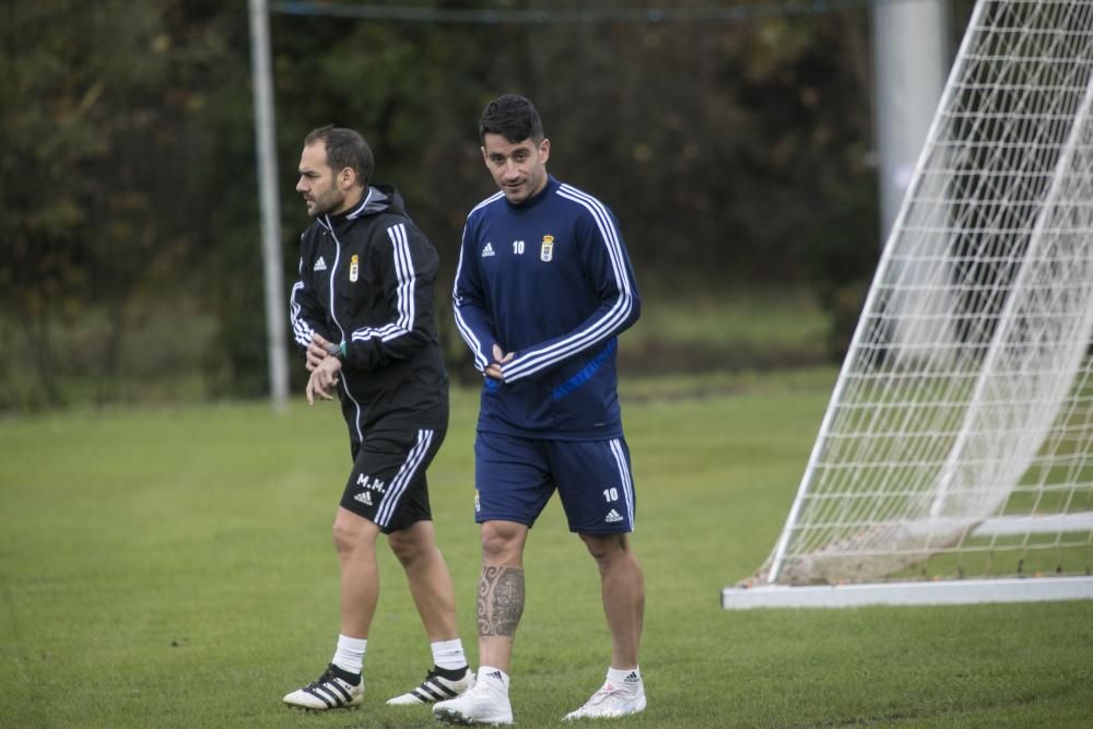 Primer entrenamiento del Real Oviedo después del derbi