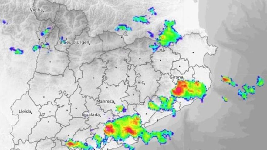 Alerta vermella per pluja a Sant Feliu de Guíxols i Platja d’Aro: Castell d’Aro supera els 50 litres