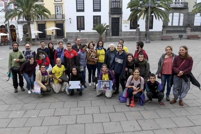 15-11-19 LAS PALMAS DE GRAN CANARIA.PLAZA DE SANTA ANA-PRISION DE SAN JUAN. LAS PALMAS DE GRAN CANARIA. Marecha contra los CIES. Fotos: Juan Castro.  | 15/11/2019 | Fotógrafo: Juan Carlos Castro