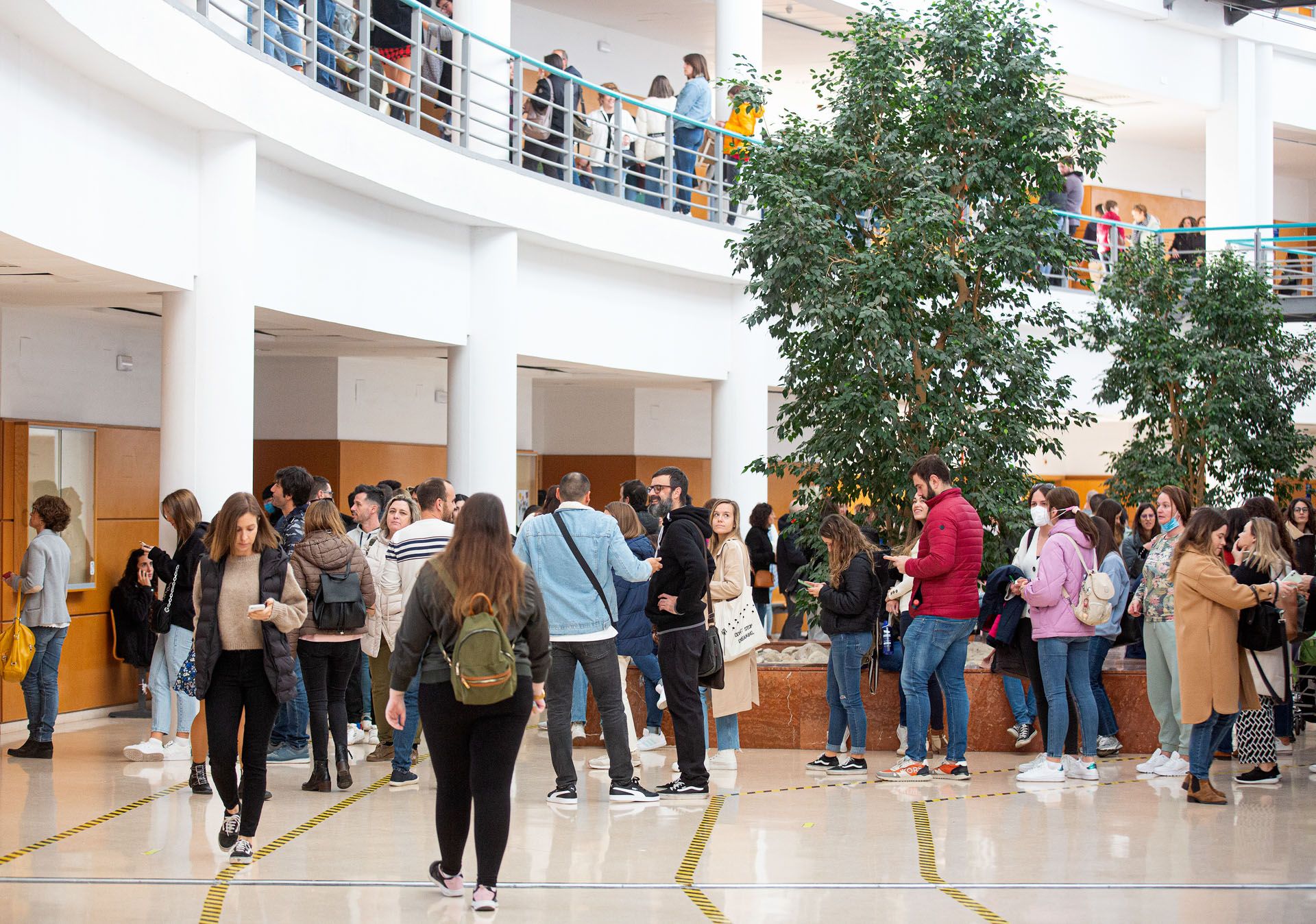 24.000 opositores para 3.817 plazas de Enfermería