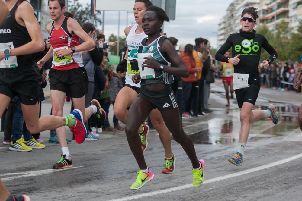 El atleta keniata Peter Kirui gana en Santa Pola