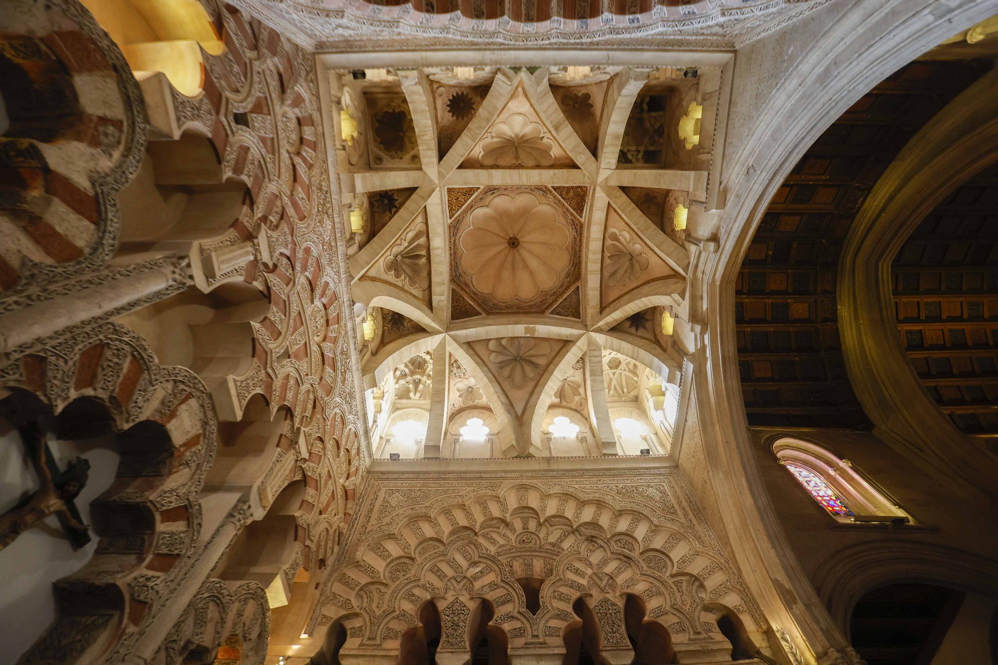 Visita a la Mezquita de las bellezas de las Hogueras de Sant Joan
