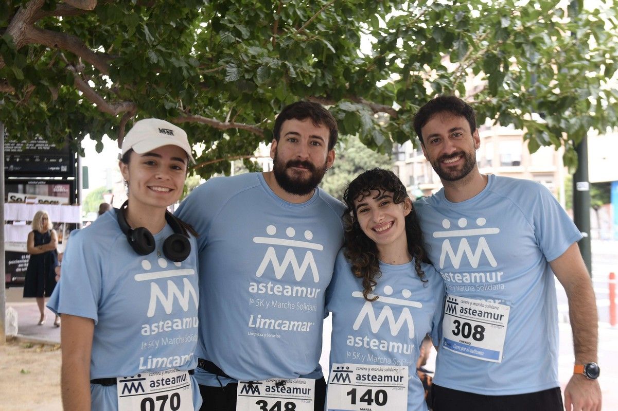 La carrera y marcha Solidaria Asteamur, en imágenes
