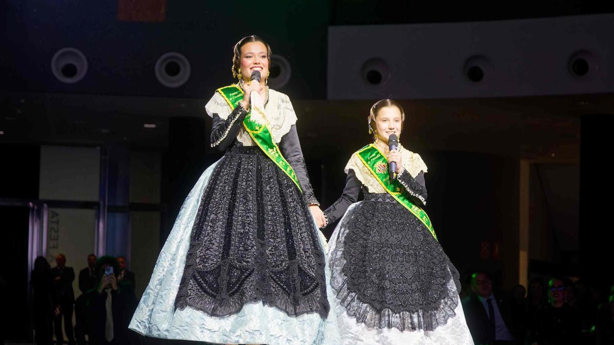 Les reines de les festes de Castelló han enaltit el món fester.