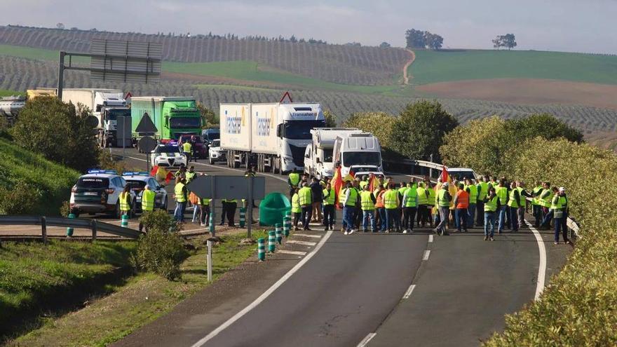 Cinco tractoradas recorren la provincia