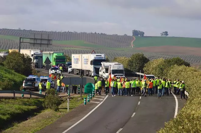 Cinco tractoradas recorren la provincia