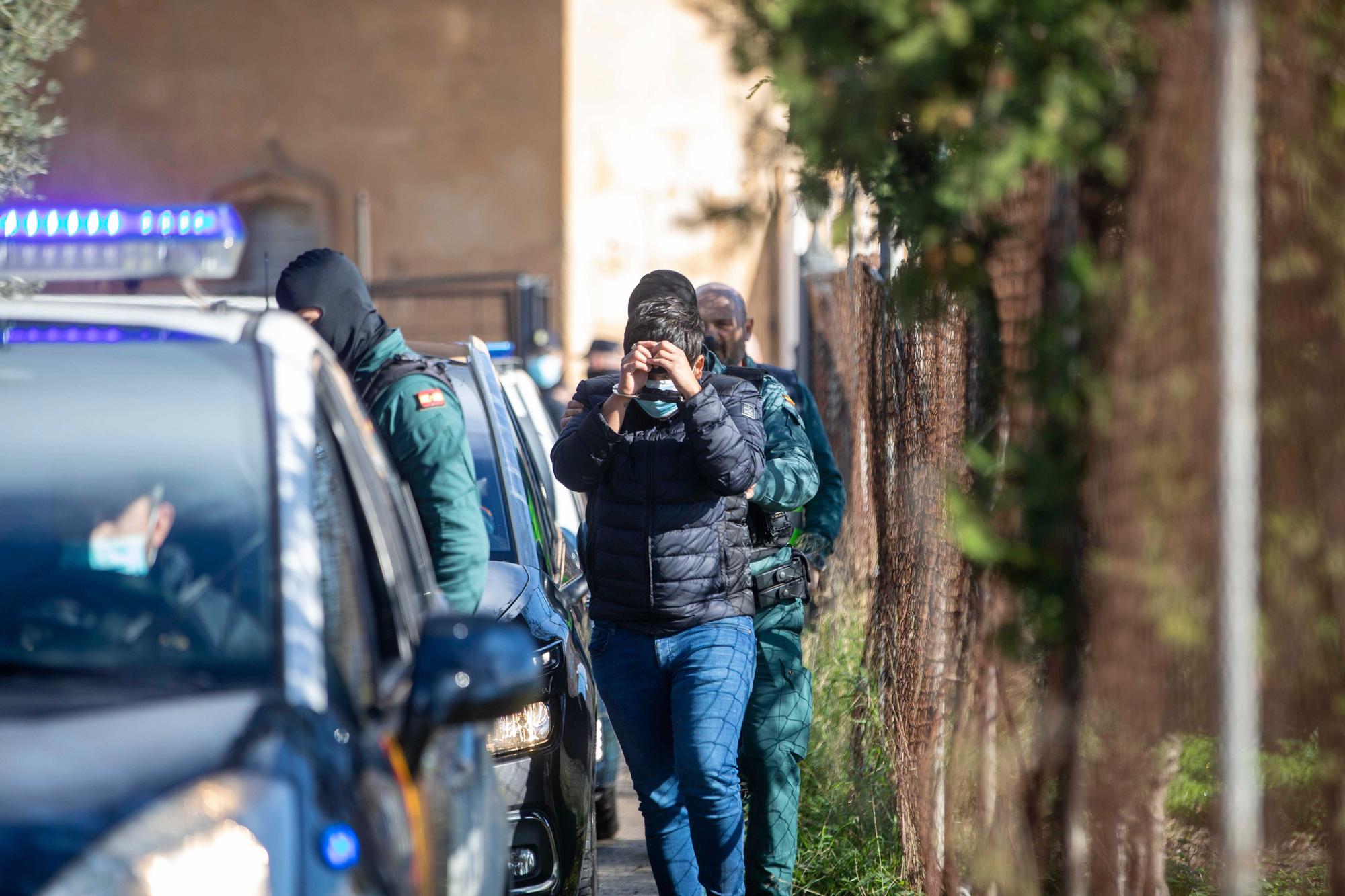 Siete detenidos en la redada contra la droga y el maltrato animal en Son Malferit