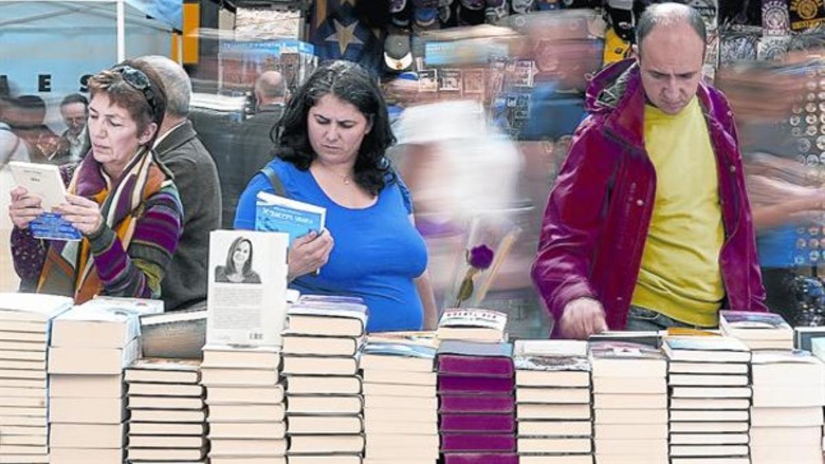 Sant Jordi trae al fin ilusión al sector del libro_MEDIA_1