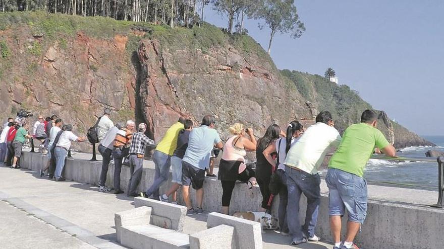 Hallan el cadáver de una persona en el mar, a cuatro millas de San Sebastián