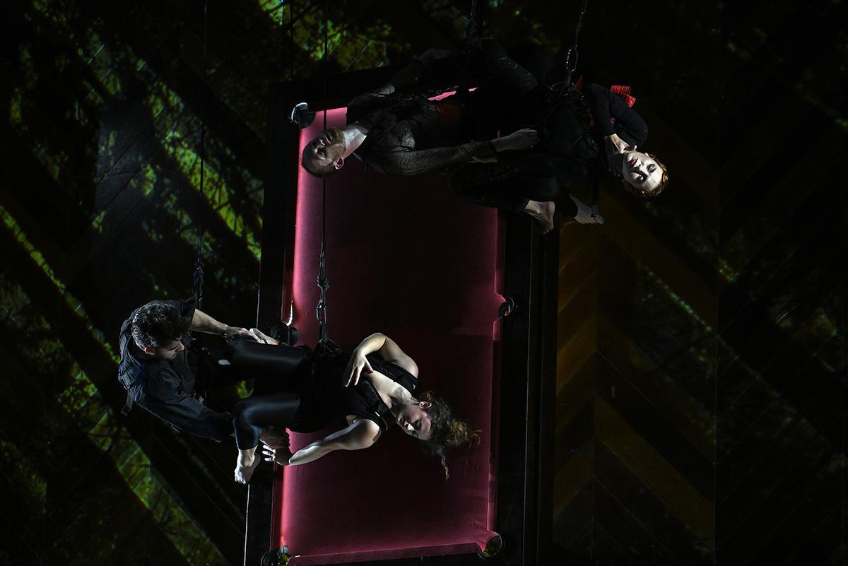 EN IMÁGENES: Ópera "La traviata" en Oviedo