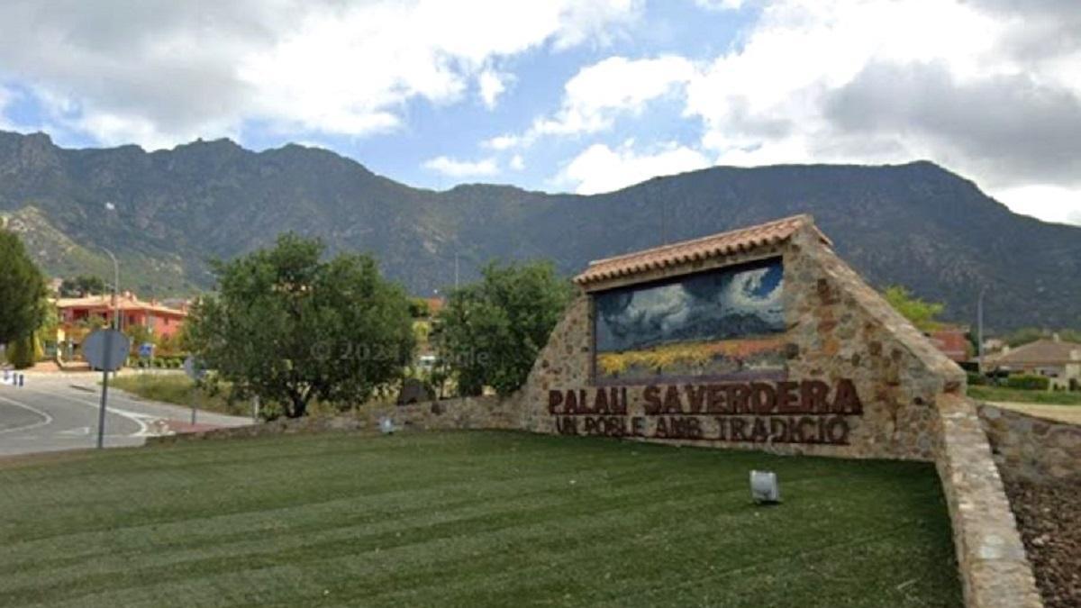 L'entrada principal al nucli urbà de Palau-saverdera