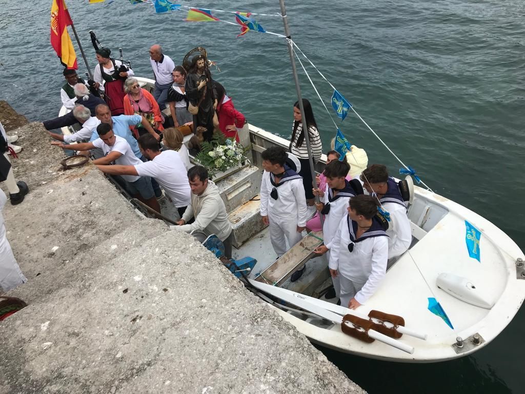 San Roque, devoción y tradición marinera en Tazones, en una fiesta familiar y para el reencuentro