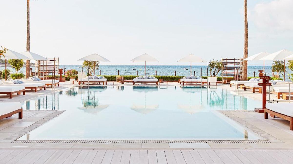 Nobu Hotel Ibiza Bay es el principal destino de 5 estrellas de Ibiza