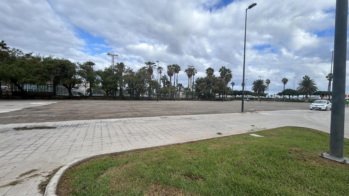 Explanada que hasta hace poco ocupaba la terraza TAO en Las Palmas de Gran Canaria