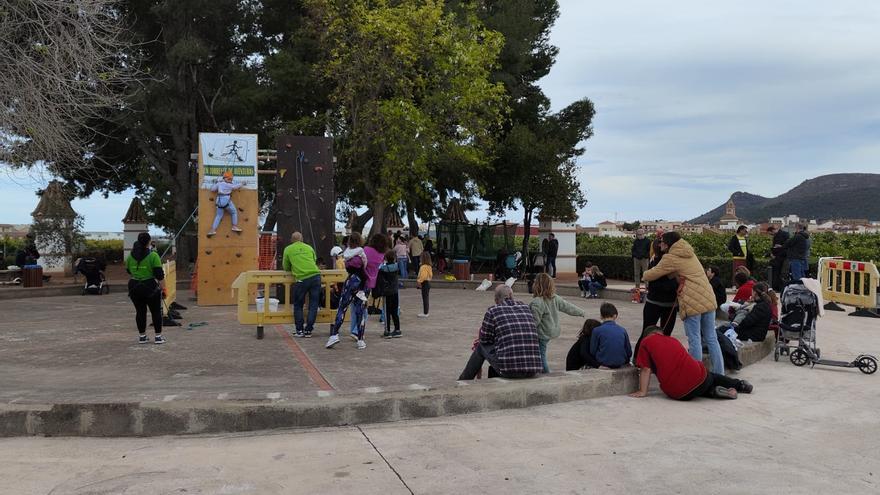 Quartell cumple con la tradición en el segundo día de Pascua