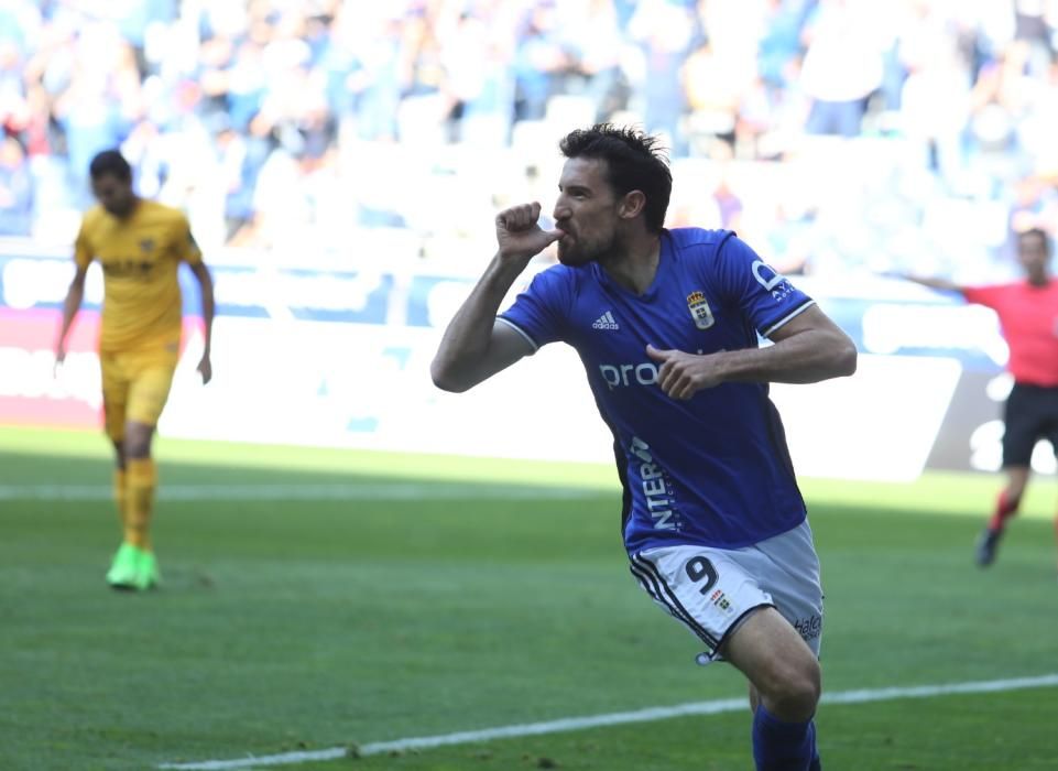 Real Oviedo - UCAM Murcia, en imágenes